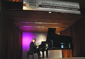 Koncert w Szkole Muzycznej im. F. Liszta w Głogowie 24.04.2012 (1002 Wieczór lisztowski). Fot. Barbara Popiel.